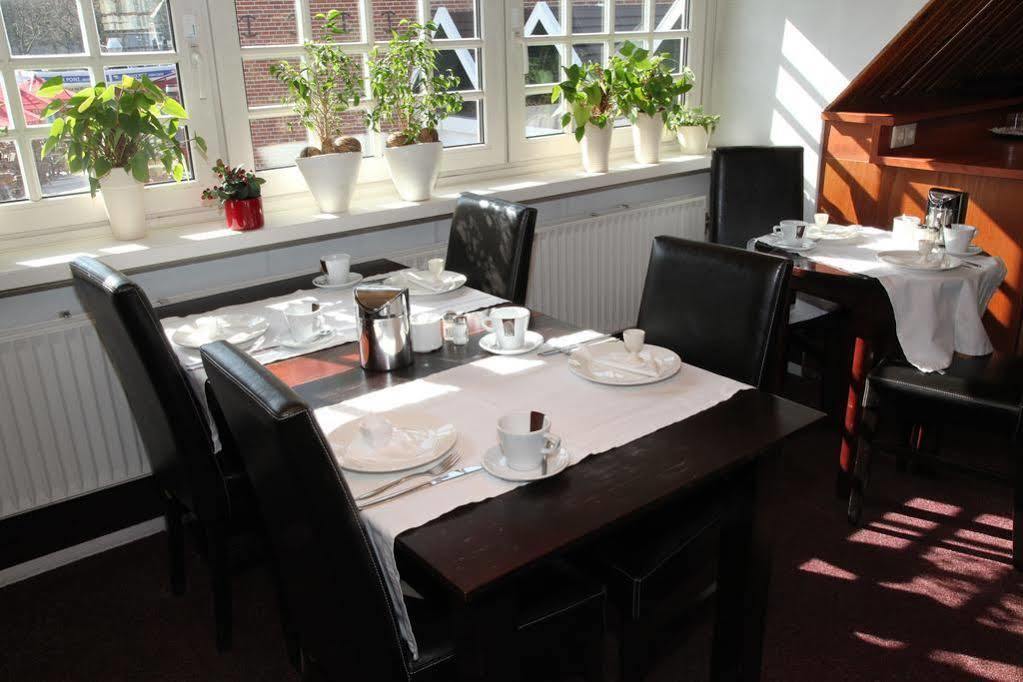 Stads Hotel Boerland Емен Екстериор снимка